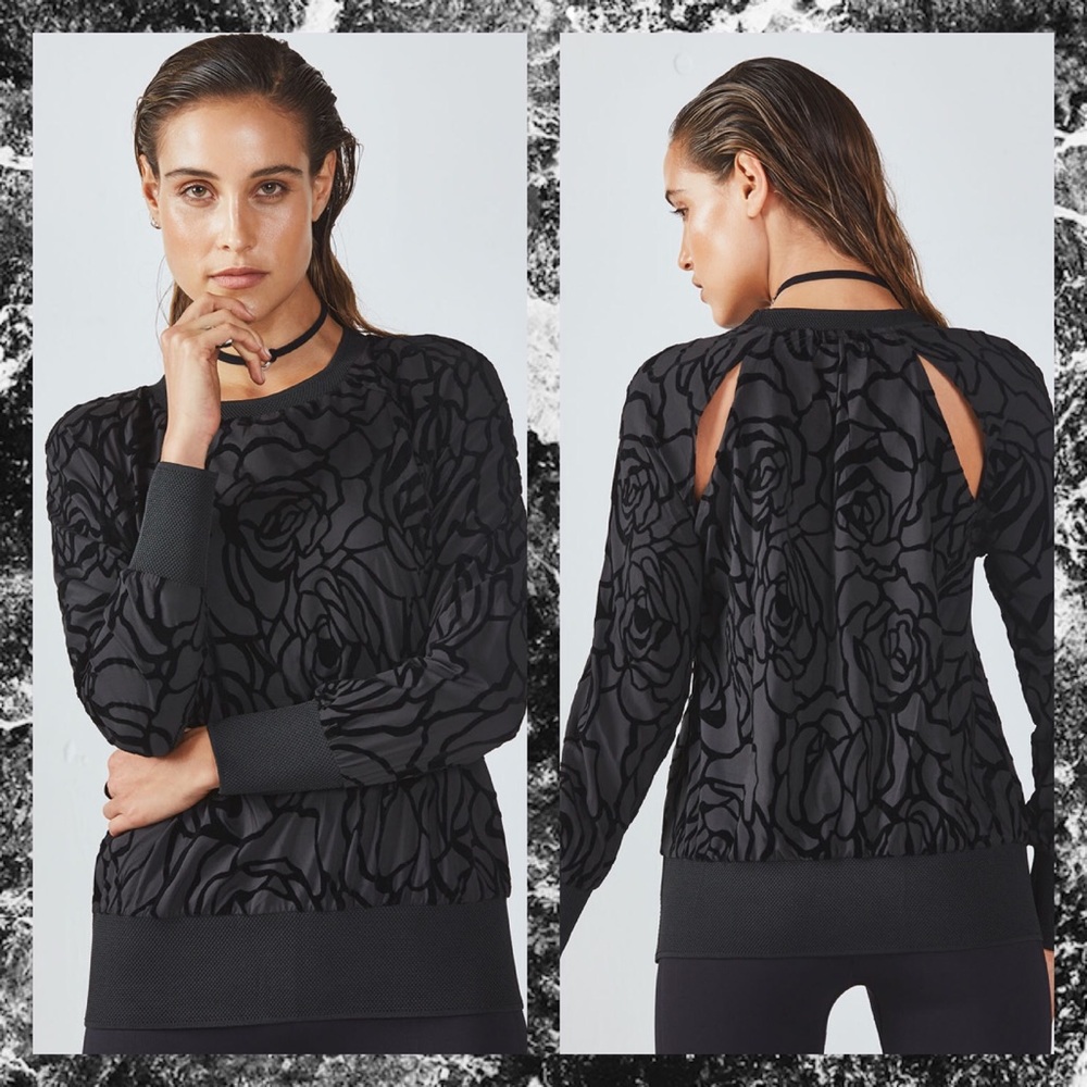 Fabletics Black Lola Long Sleeve Floral Velvet Flocked Top Cut Out Back Size M